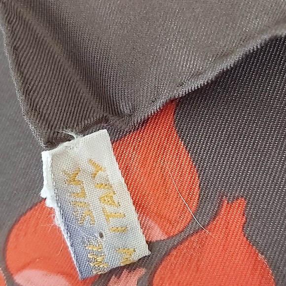 Wladis Lezanova Vibtage Scarf - Picture 6 of 6